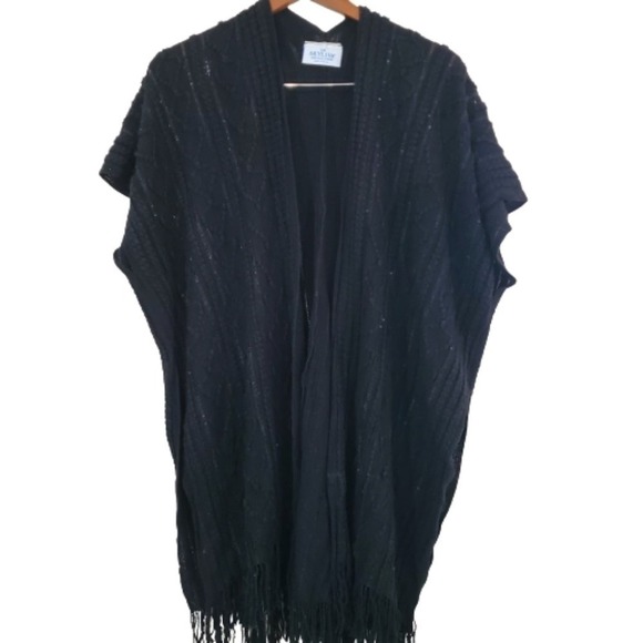 The Skyline Collection Shawl Womens One Size Black Knit Fringe Open Relaxed - Picture 1 of 9